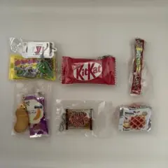 食玩 ガチャ ストラップ ミニチュア まとめ売り ☆ - メルカリ
