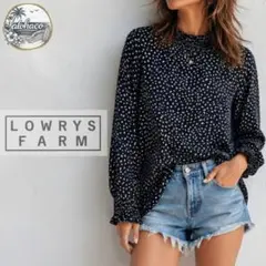 ​【完売品・極美品】LOWRYS FARM ペイント柄シャーリングブラウス 黒のサムネイル