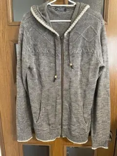 Item thumbnail for item 20b4f6fd-94fa-47dc-8869-4bf73ae0d9bf