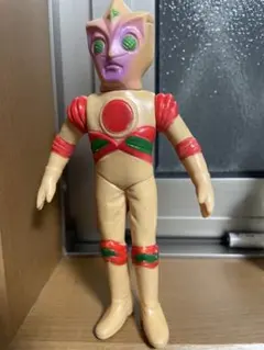 トリプルファイター 偽物