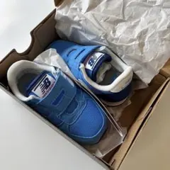 ニューバランス NB スニーカー キッズ 13.5cm ブルー　新品　ファースト