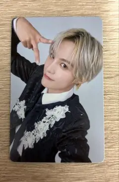 威神V WayV NO Way OUT ランダム トレカ ヤンヤン
