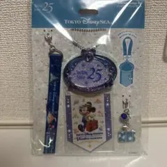 東京ディズニーシー 25周年 バケーションパッケージ　ジュビリーバッジセットのサムネイル