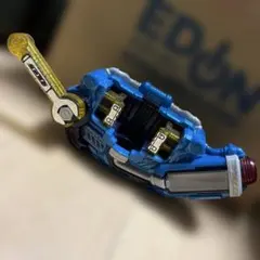 Item thumbnail for item fb7900e6-1368-4d6b-8fc3-37a900f41270