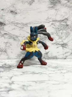 ポケモンフィギュア　メガルカリオ　フィギュア