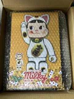 BE@RBRICK 招き猫 金メッキ 発光 400％ BE@RBRICK 招き猫 開運 金メッキ 発光 400％ & 1000%」が東京