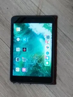 iPad Mini2 32GB スペースグレー ケース付き wifiモデル