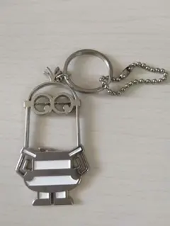 ミニオンズ　キーホルダー