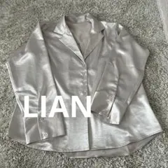 lian シャツ