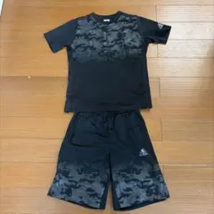 adidas アディダス　セットアップ　Tシャツ150 パンツ140 上下セット