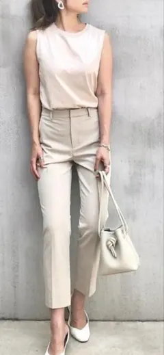 ノースリーブtシャツ