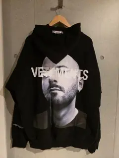 ベトモン パーカー