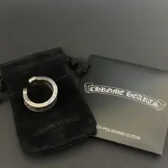 9*5様 CHROME HEARTS (クロムハーツ)ラージスクロールラベルリン