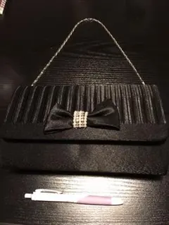 【美品】結婚式バッグ黒【格安】SALEセール激安クラッチリボンパールパーティー