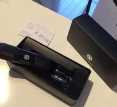 Volkswagen純正 激レア 非売品 LEDライト カラビナ付きのサムネイル