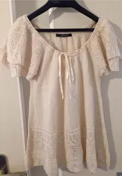 お値下げ‼️美品 イングのフレアスリーブのニット フレアスリーブ