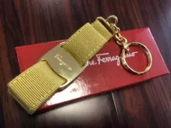サルヴァトーレフェラガモ キーホルダー【未使用品】箱付きのサムネイル