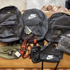 NIKE バックパック・ショルダーバッグ・ウエストポーチセット　新品未使用