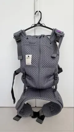 【良品】bebeswan ベベスワン BTベスト 抱っこ紐 (チャコールグレー)のサムネイル