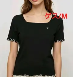 ゲス　スクエアネックTシャツ　半袖　ブラックのサムネイル