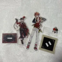 ツイステ　エース・トラッポラ　アクリルスタンド　アクスタ　一番くじ　寮服　セット