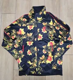 Nike フローラルプリント ジャージジャケットUESD NIKE（花柄 ・ ジャージ）のフリマアイテム一覧