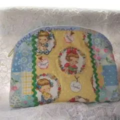 マーガレット＆ソフィーポーチ