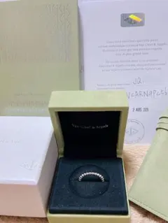 VanCleef&Arpels ペルレ リング ミディアム YG 53 - メルカリ