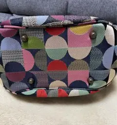 Item thumbnail for item 7a9ef6bf-67fd-4258-8b18-8539121c6d4c