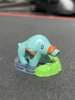 ポケモン　チョコエッグ　台座付フィギュア　ゴマゾウ