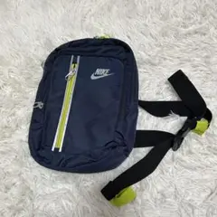 ✨ NIKE ナイキ　ボディバッグ　ショルダーバッグ　ネイビー