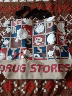 新品⭐️ドラッグストアーズ⭐️大きめトートバッグdrug store's 豚柄