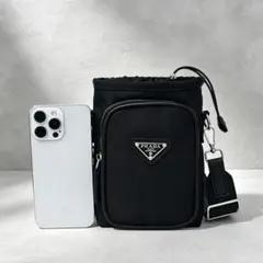 美品 PRADA ナイロン スマホショルダーバッグ ブラック j2