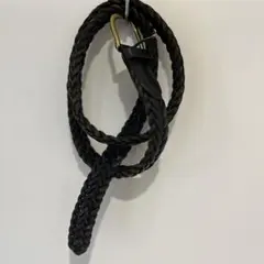 ブラックレザー編み込みベルト