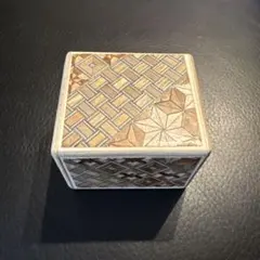 【未使用】箱根寄木細工 秘密箱 からくり箱 伝統工芸品6×5.5×4cm