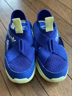 adidas 青 サンダル クロスストラップ　20センチ