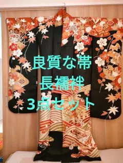 華やかな花柄振袖 黒