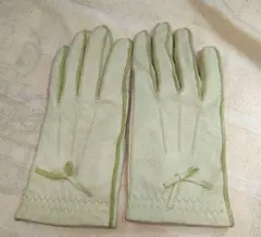 レザー　本革　手袋 　くすみグリーン　リボン　クラシック　レトロ　※一部訳アリ