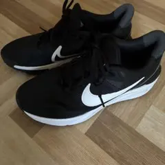 NIKE STAR RUNNER04 ランニングシューズ ブラック ホワイトのサムネイル