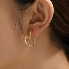 ハートフープピアス　両耳用　ゴールド
