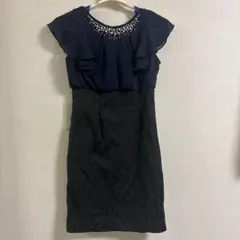 ネイビーフレアスリーブドレス　Ｍ