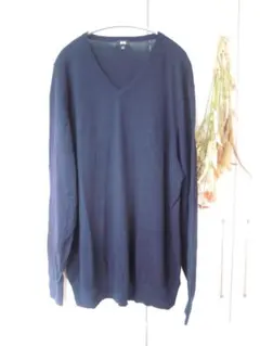UNIQLO Vネックニット ネイビー 3XL ゆったりのサムネイル