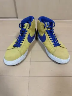 Item thumbnail for item 7686bdb8-bf08-4113-b908-6f3fdc6c1639