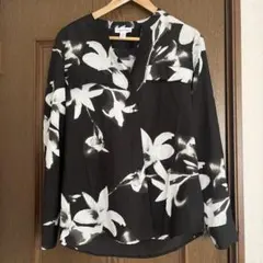 【美品】Calvin Klein 花柄 長袖シャツ カルバンクラインのサムネイル