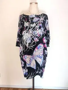 美品 エミリオプッチ 柄 シルク 半袖 チュニック ブラック マルチカラー S EMILIO PUCCI - 美品 エミリオプッチ 柄 シルク 半袖 チュニック