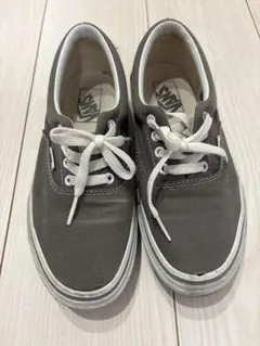 VANS グレー ローカットスニーカー
