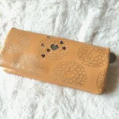 ★極美品★ツモリチサト 長財布　ネコ ハート 花柄　チャーム ゴールド オレンジのサムネイル