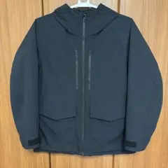 UNIQLOハイブリッドダウンパーカー
