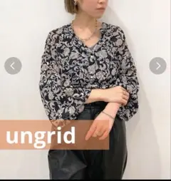 Unglid シアーフラワーノーカラーシャツ