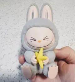 ラブブフィギュア